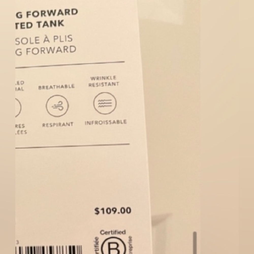 ATHLETA SWING FORWARD PLEATED TANK - Picture 4 of 9